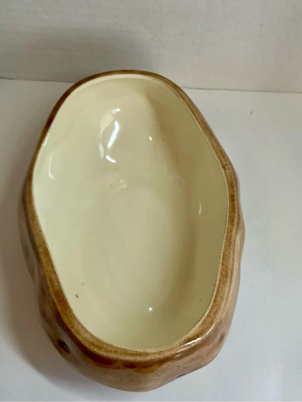 VINTAGE HANDCRAFTED CERAMIC POTATO-THEMED JAR W/LID (MINT CONDITION) (L-20
